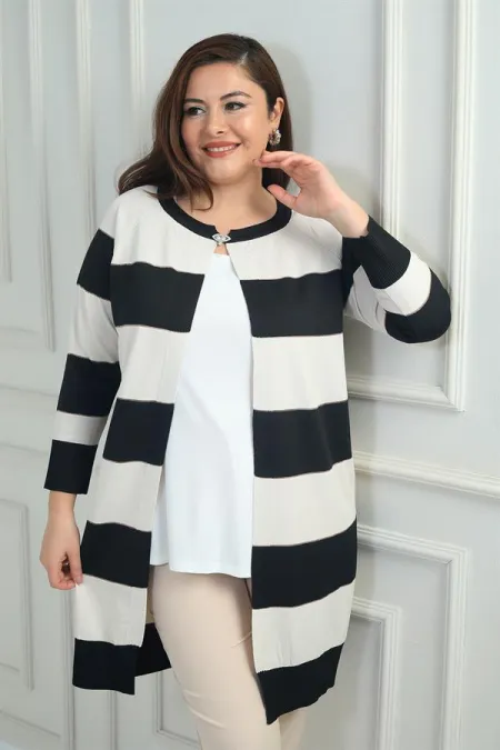 Kadın Enine Kalın Çizgili Büyük Beden Hırka