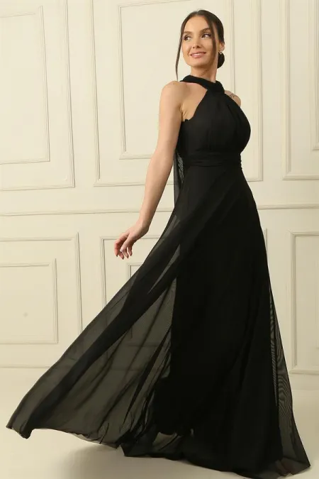 Robe longue en tulle doublée à col licou