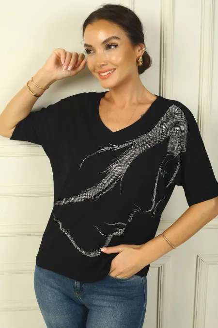 Women's Stoned Girl Silhouette V-Neck Short Sleeve Wide Pattern Blouse