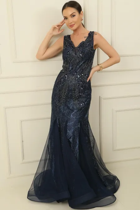 Pul Ve Boncuklu Astarlı Arkası Bağlamalı Simli Uzun Balık Elbise