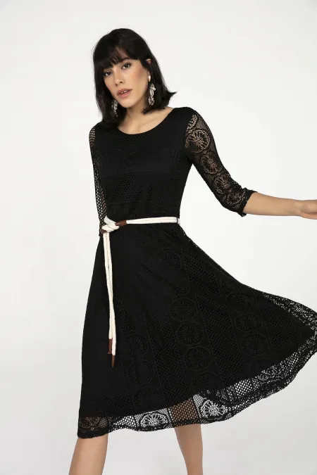 BACK ZIPPERED BELT LINED TURVAQUE SLEEVE DRESS