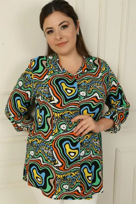 Chemise grande taille à motif géométrique, manches retroussables et fermeture boutonnée en métal