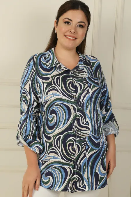 Chemise grande taille à manches repliées et motifs mixtes avec boutons métalliques sur le devant