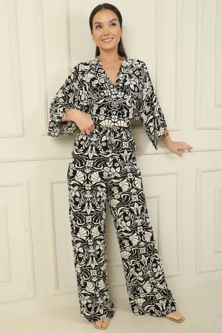 Front and Back V-Neck Crop Top, Elastic Waistband, Pocketed Palazzo Pants, Floral 2-Piece Set