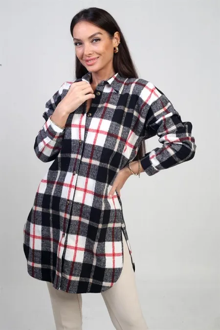 Chemise longue à carreaux pour femme avec fentes latérales