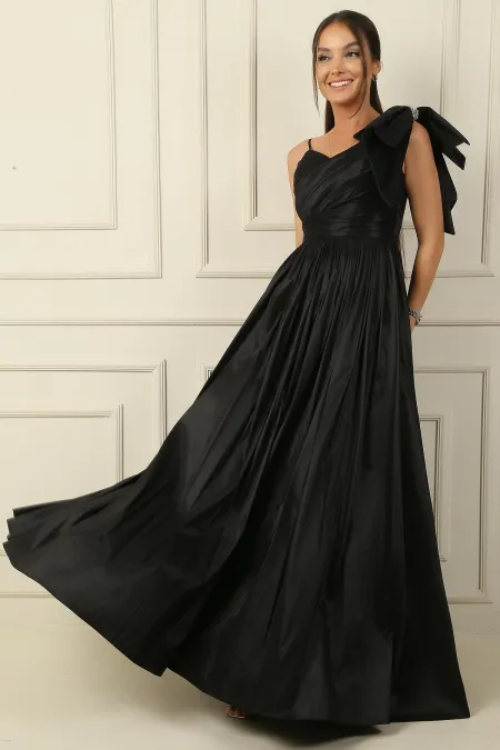 Tek Omuz Fiyonklu Önü Drapeli Astarlı Uzun Tafta Abiye Elbise