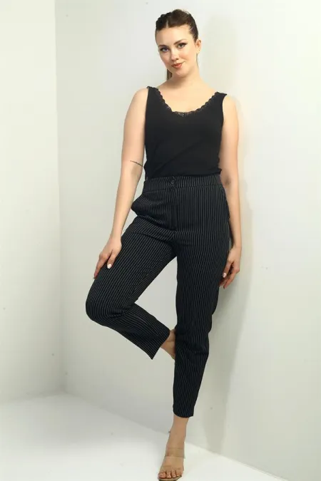 Kadın Beli Lastikli Cepli Boyuna Çizgili Dar Paça Pantolon