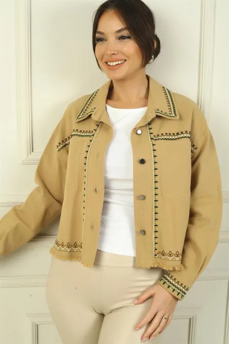 Kadın Nakış Detaylı Önü Metal Düğmeli Tek Cepli Gömlek