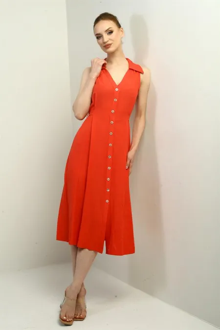 Robe midi en lin à col polo pour femme, ornée d'un pli sur le devant et de boutons.