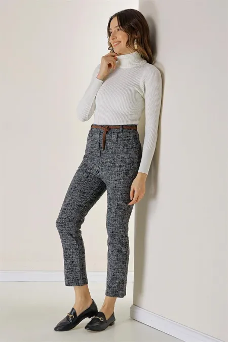 Beli Lastikli Kemerli Yandan Cepli Cam Kırığı Desen Dar Paça Pantolon