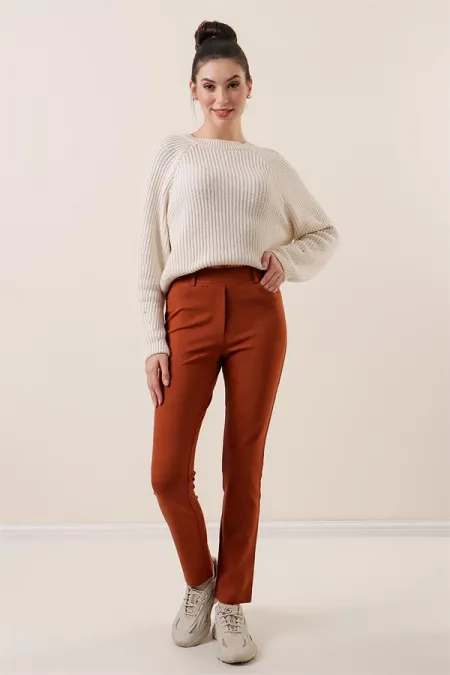 Stretchable Pants with Faux Front Pockets