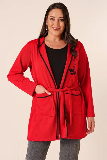 Ensemble 2 pièces grande taille avec débardeur sans manches, poche à capuche et cardigan imprimé floral ceinturé