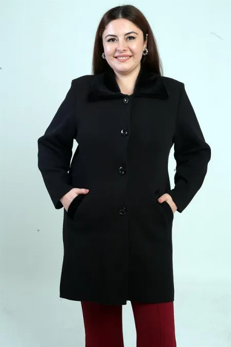 Manteau en maille grande taille pour femme, avec col et poche en fourrure et fermeture boutonnée sur le devant