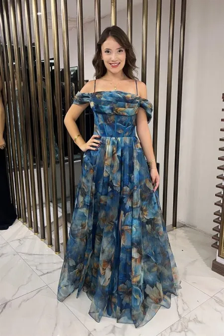 Robe longue en organza floral à fines bretelles et manches basses pour femme, drapée sur le devant, doublée