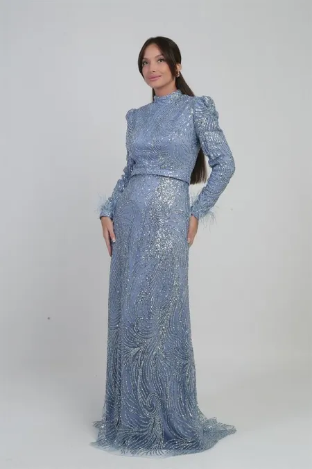 Robe longue en tulle pour femme avec manches à plumes, perles et sequins, et doublure