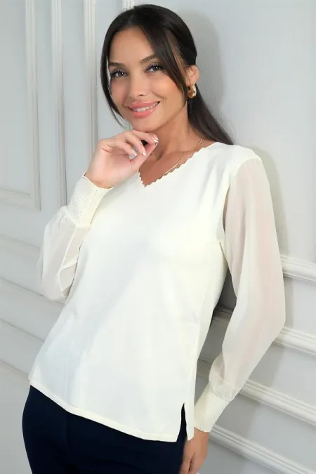 Pull en mousseline à manches en V et col échelle pour femme