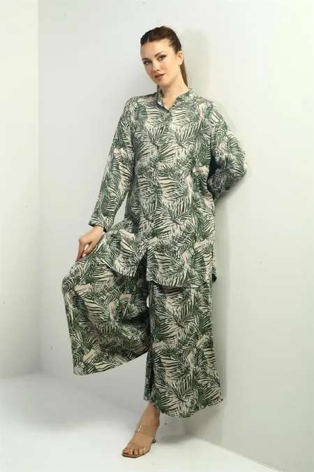 Women's Side Slit Tunic Shirt, Elastic Waist Pocketed Palazzo Pants, Leaf Pattern Oversize 2-Piece Set