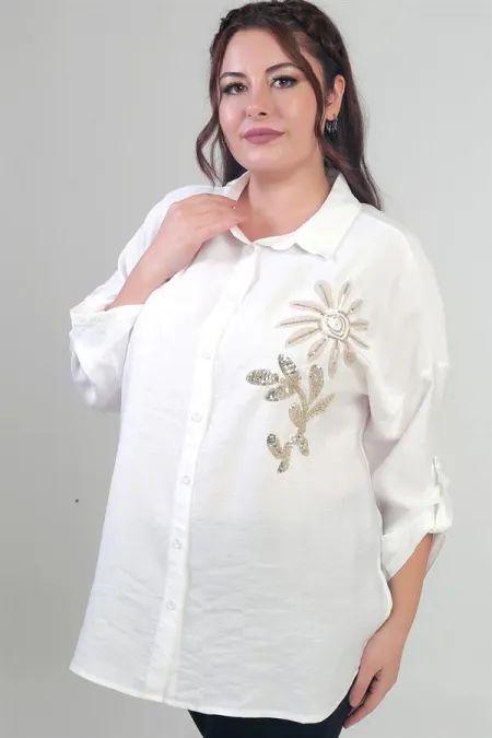 Chemise grande taille pour femme avec fentes latérales, applications florales et manches repliées