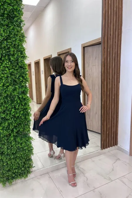 Women's Short Dress with Shoulder Straps and Lining