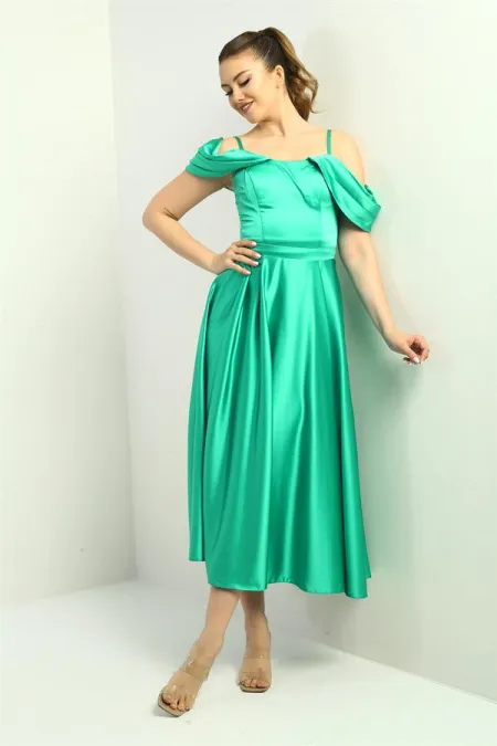 Women's Strappy Dropped Sleeve Lined Pleated Satin Flared Long Dress