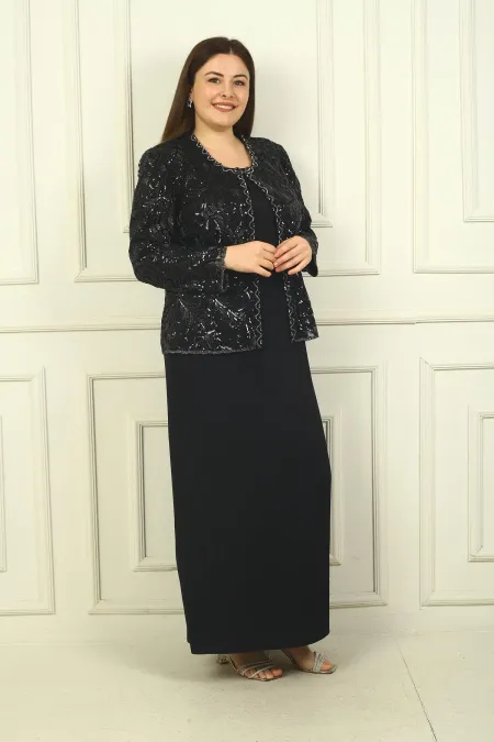 Ensemble 2 pièces pour femme, comprenant une veste en tulle ornée de sequins et de perles, une robe longue à manches demi-lune en crêpe doublée et un pantalon grande taille.