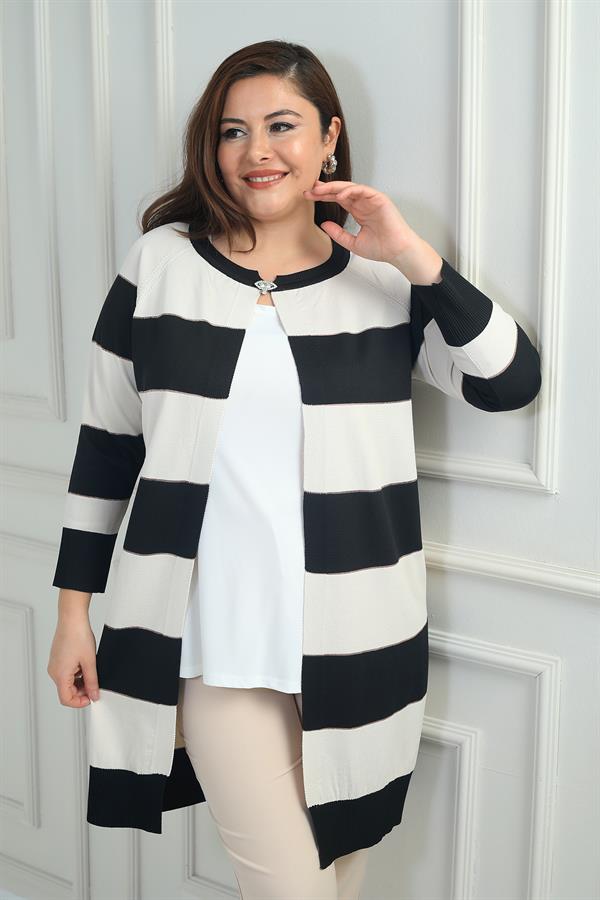 Kadın Enine Kalın Çizgili Büyük Beden Hırka