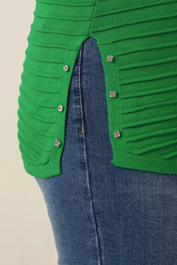 Yanları Taş Detaylı Büyük Beden Kazak