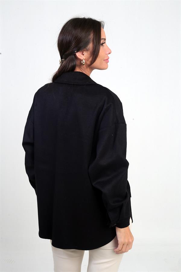 Chemise à poches boutonnées pour femme