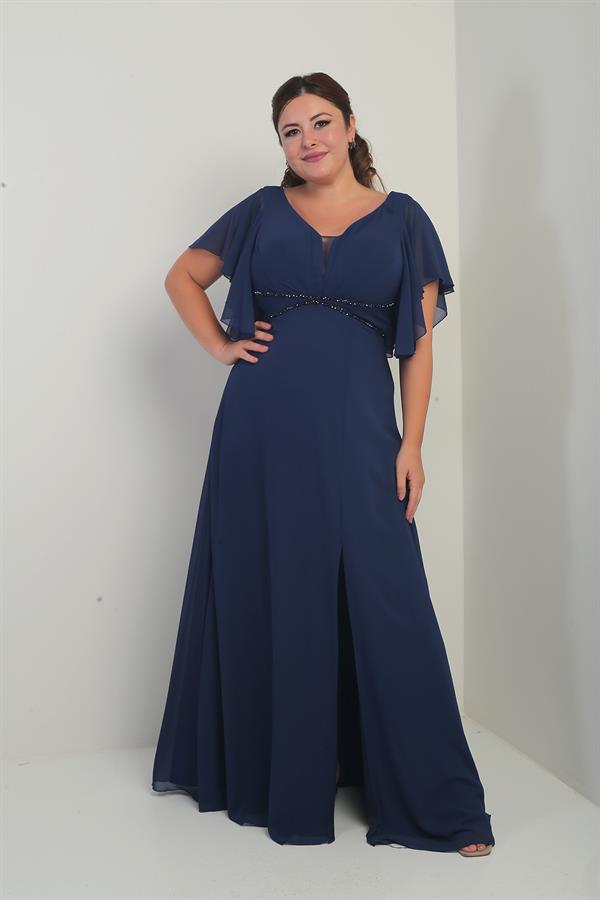 Robe en mousseline grande taille pour femme, décolleté en V devant et dos, manches à volants, ceinture doublée et poches.