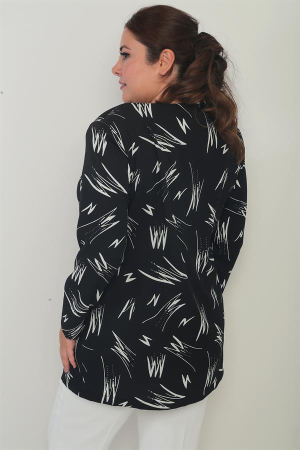 Ensemble 2 pièces pour femme, composé d'un chemisier sans manches en lycra avec détail rayé en PU sur le devant et d'une veste en crêpe à motifs, grandes tailles.