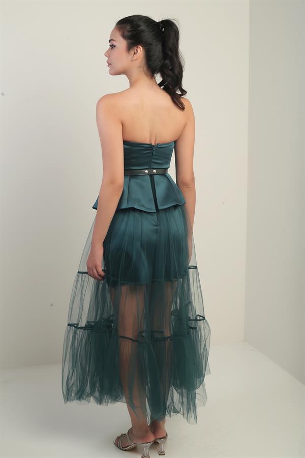 Women's Strapless Tulle Skirt with Satin Lining and Belt