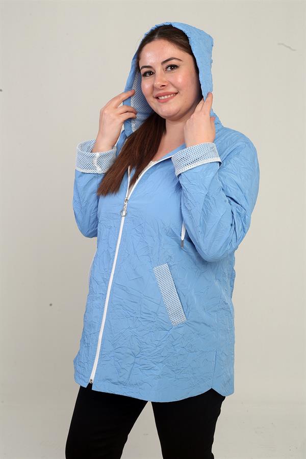 Kadın Kapüşonlu File Detaylı Astarlı Önü Fermuarlı Cepli Büyük Beden Yağmurluk