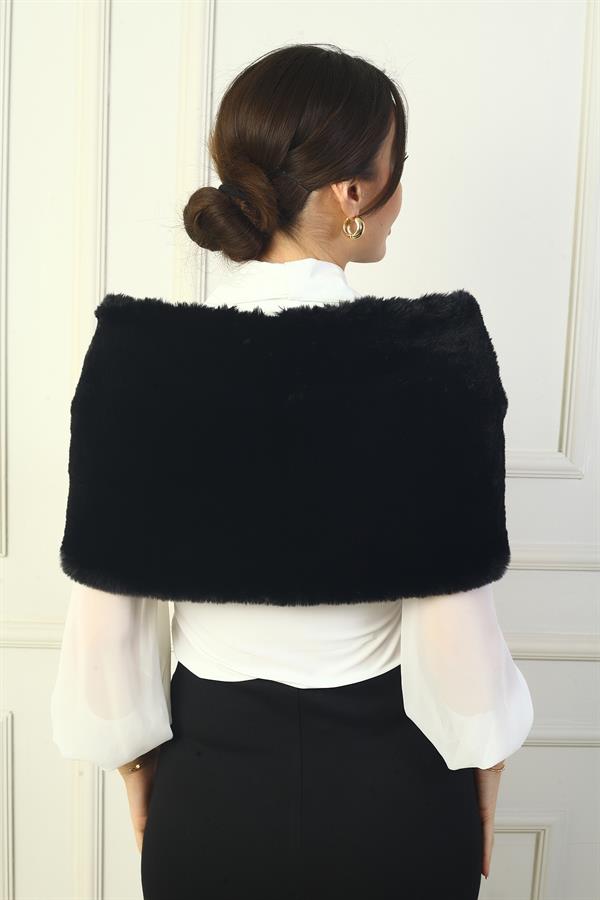 Étole en fourrure doublée à nouer sur le devant pour femme