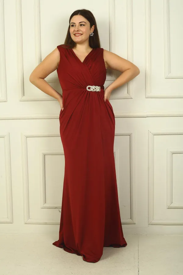 Kadın V Yaka Beli Tokalı Drapeli Astarlı Önü Yırtmaçlı Likralı Sandy Büyük Beden Uzun Elbise