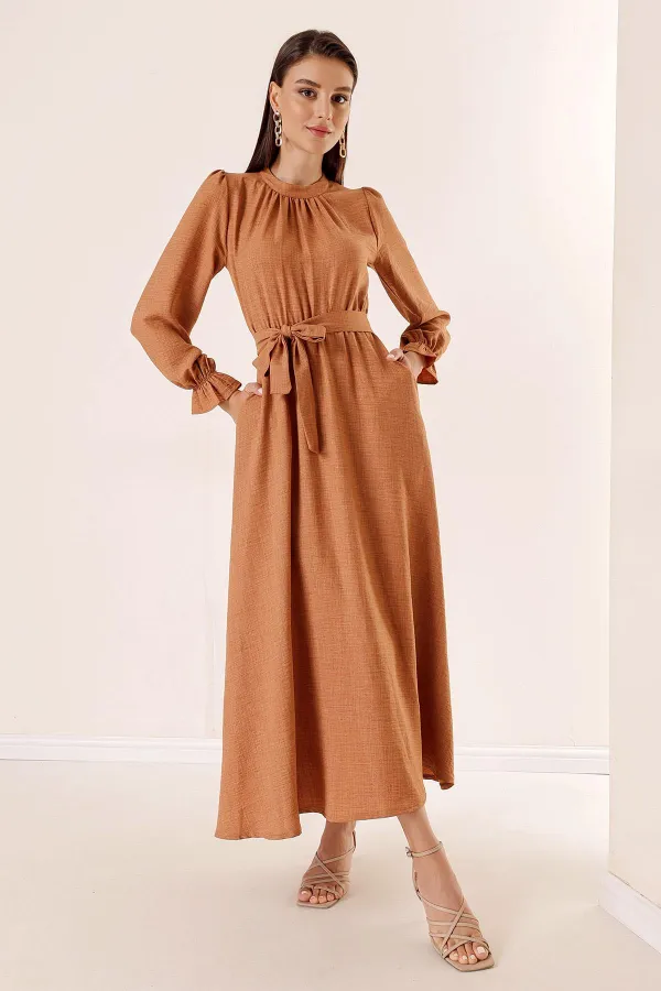 Beli Kuşaklı Yandan Cepli Keten Efekt Uzun Elbise