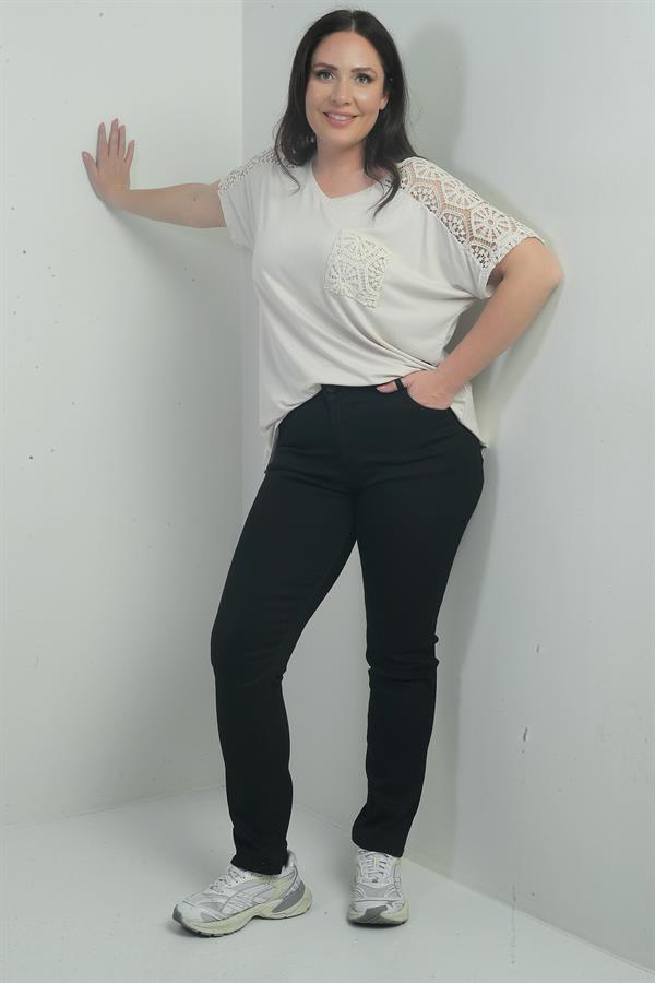 Kadın Yüksek Bel Boru Paça Büyük Beden Likralı Kot Pantolon