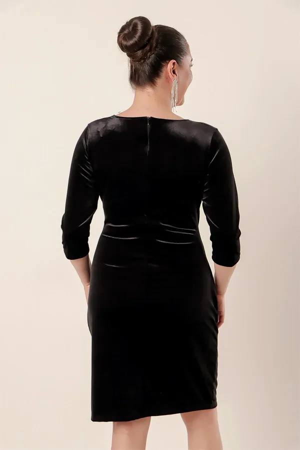 Robe en velours grande taille à double boutonnage et à un côté
