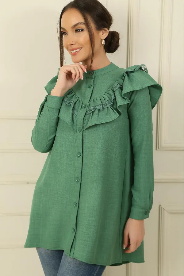 Linen Shirt Tunic with Lace Collar and Buttons on the Front