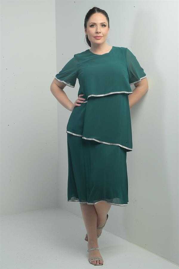 Kadın Taş Detaylı Astarlı Kısa Kollu 3 Kat Şifon Büyük Beden Elbise