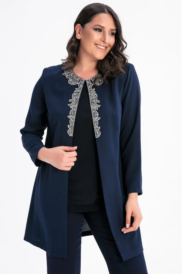 Yakası Taşlı İçi Atletli Büyük Beden Ceket Takım