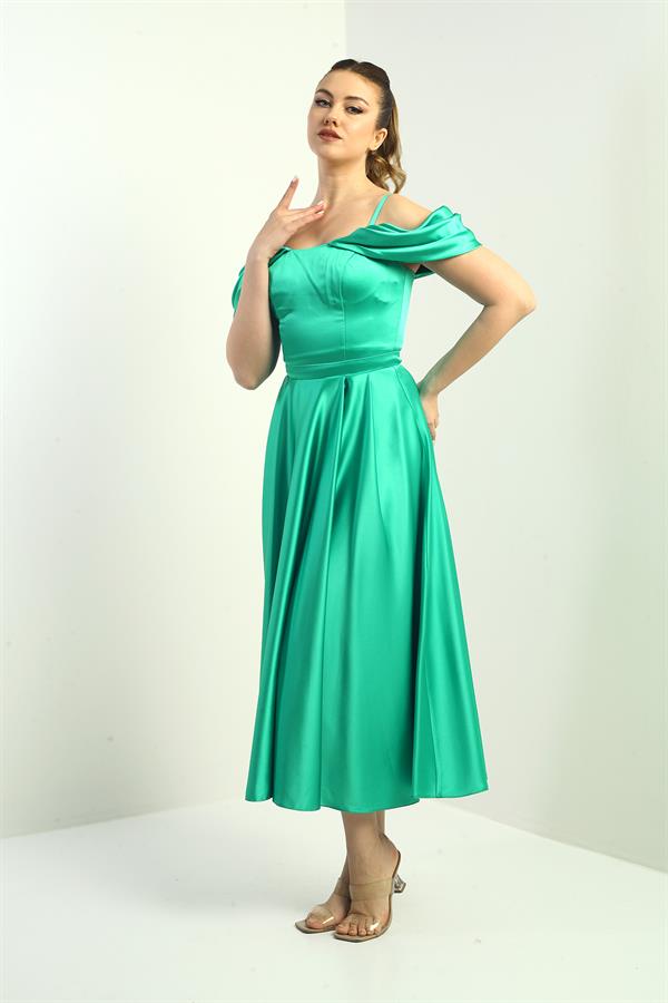 Women's Strappy Dropped Sleeve Lined Pleated Satin Flared Long Dress