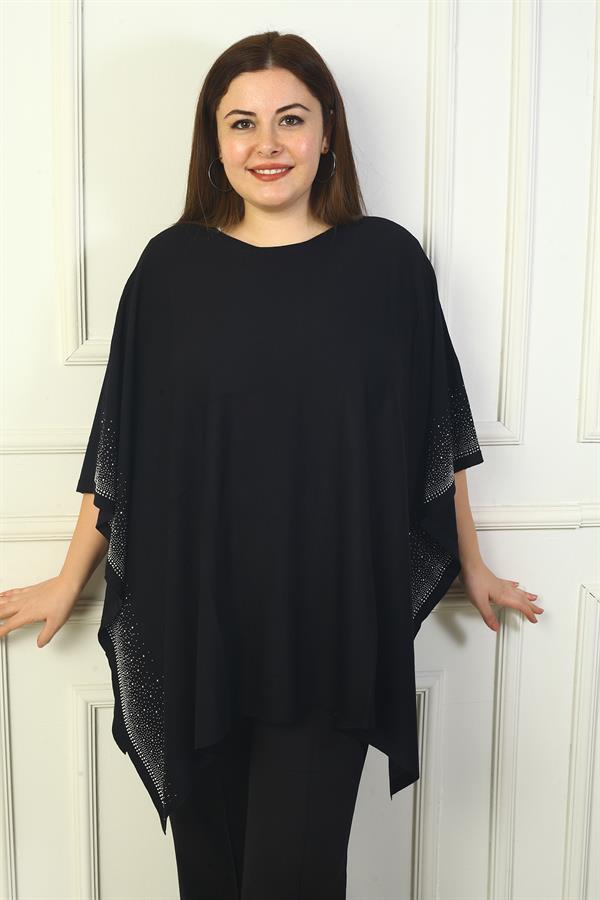 Poncho grande taille pour femme orné de pierres sur les côtés