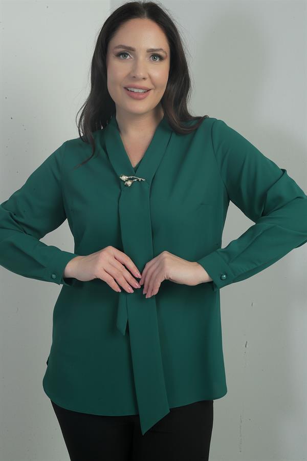 Chemisier grande taille en crêpe satin à col en V style foulard pour femme