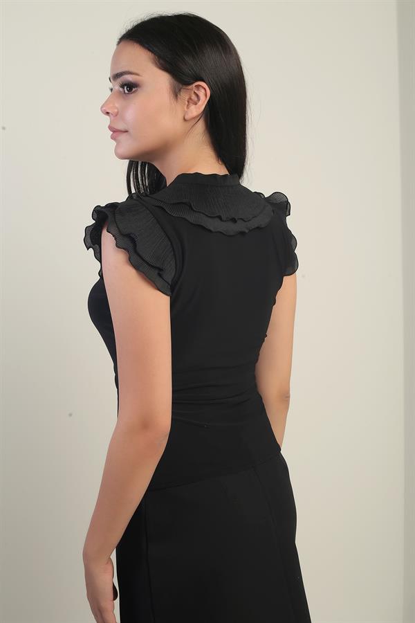 Women's V-Neck Ruffle Detail Lycra Blouse