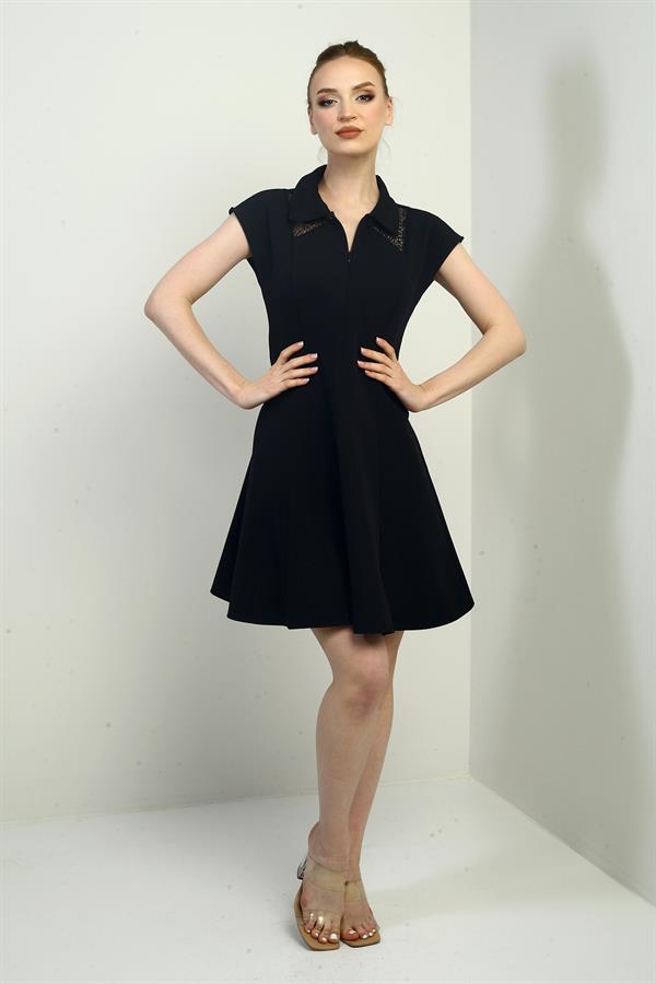 Kadın Önü Yarım Fermuar Ve Dantel Detaylı Kendinden Telalı Kısa Kloş Elbise