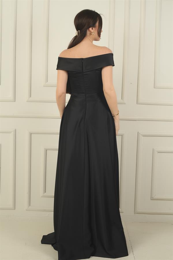 Kadın Madonna Yaka Önü Büzgülü Astarlı Pelerinli Saten Uzun Elbise