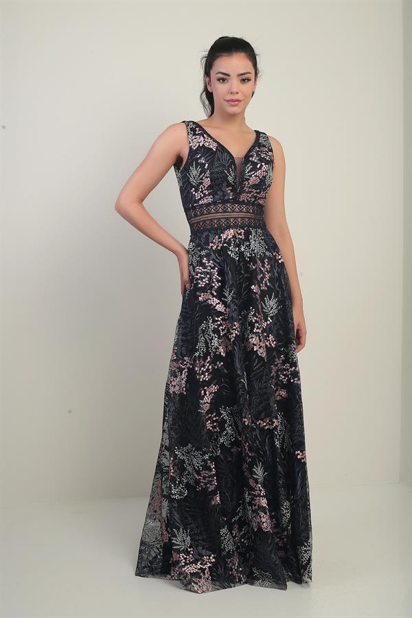 Robe longue évasée brodée pour femme, col en V, bretelles larges, décolleté taille haute.