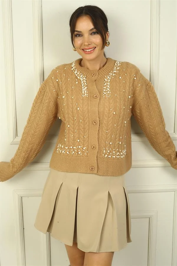 Kadın Önü Düğmeli İncili Saç Örgülü Akrilik Hırka