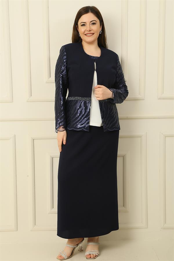 Ensemble trois pièces : chemisier à manches demi-lune, veste et jupe brodées de sequins avec détails de perles, doublé, grandes tailles.