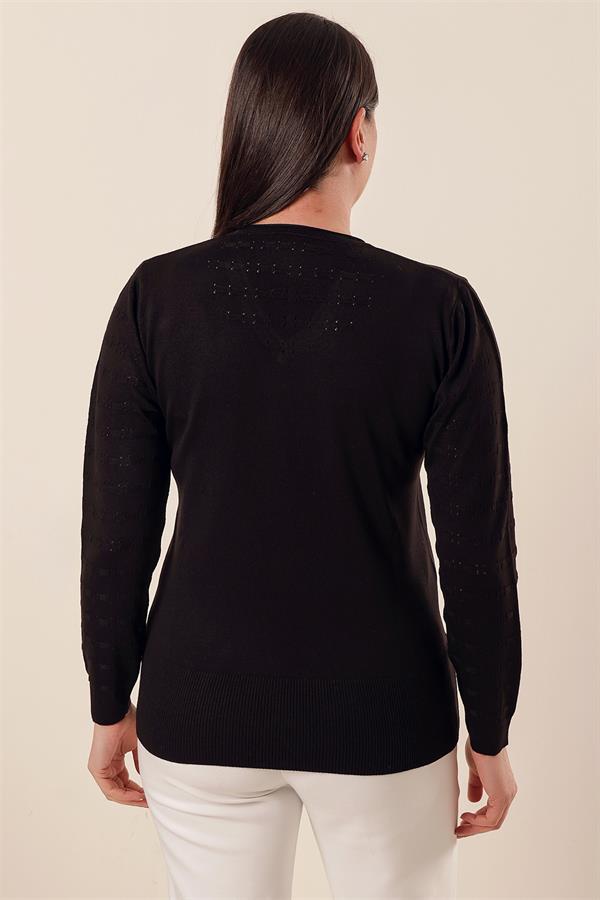 Pull en acrylique grande taille avec manches à col en V et fentes latérales